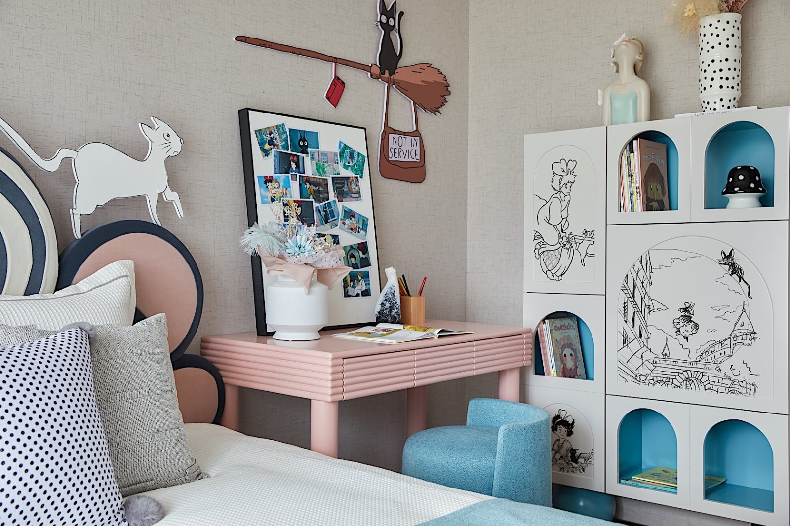 轻奢高雅风格室内设计家装案例-书桌 轻奢高雅风格室内设计家装案例-书桌